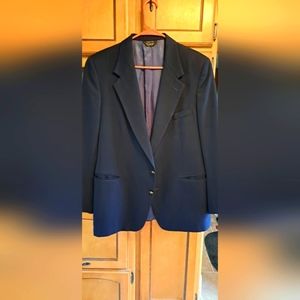 Men's Givenchy Navy Suit Blazar Gold Button Series  42  2 Front Buttons 3-sleeve